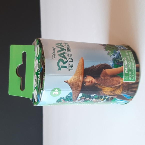 Raya and the Last Dragon Disney Mini Figure Series 3 Blind Box Mystery - Picture 3 of 11